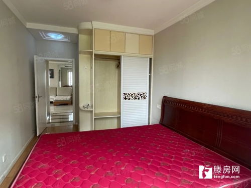 城東匯龍和諧康城C區 三室兩廳精裝二手房，證滿五年，僅售106.6萬