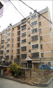 盛達新村二手房 99平方米精裝修2.5室2廳1衛，僅需61萬元